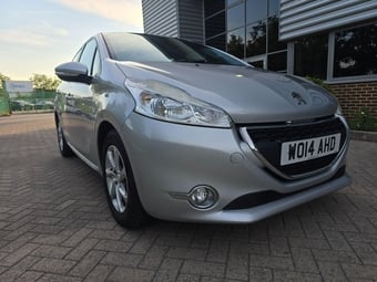 Peugeot 208 2014