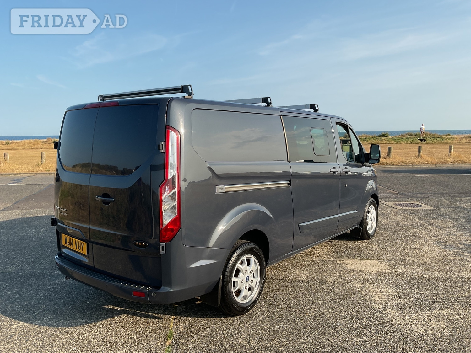 [ berth ]Ford Transit Custom