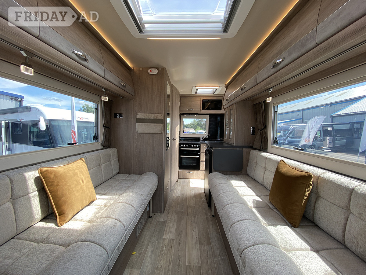 [2 berth ]Auto-Sleepers Broadway EK TB LP
