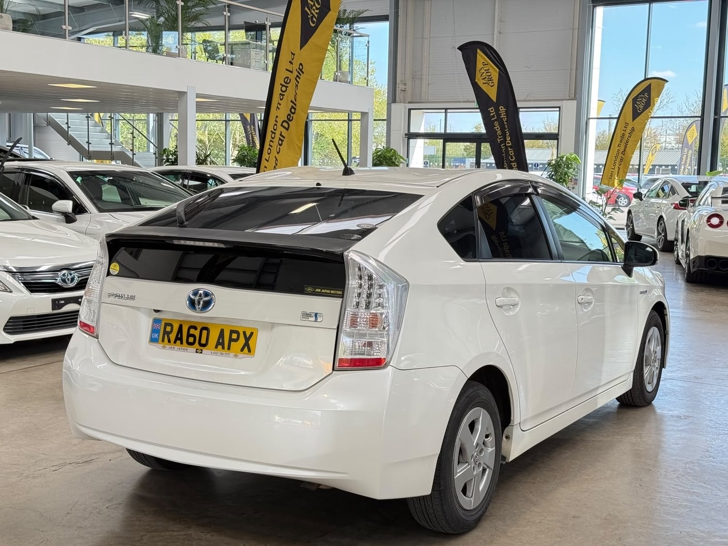 [ berth ]Toyota Prius