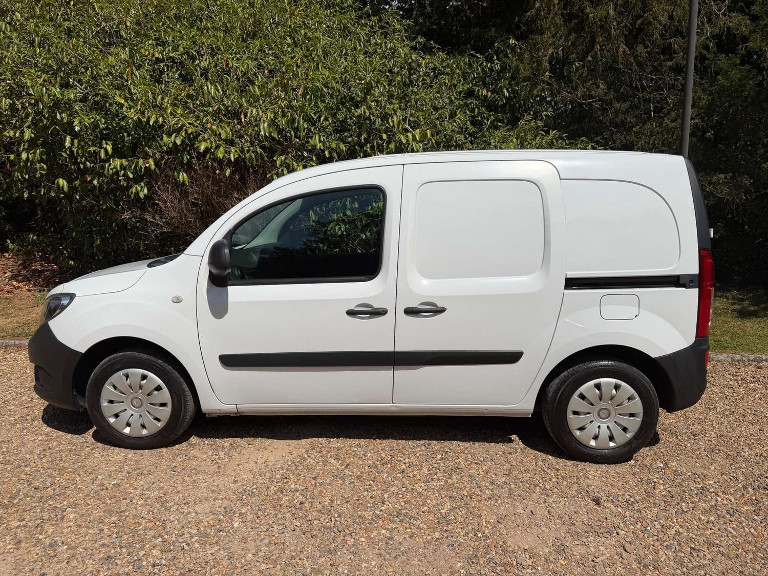 Mercedes-Benz Citan 2018 - Vans & Commercial Vehicles in Leatherhead