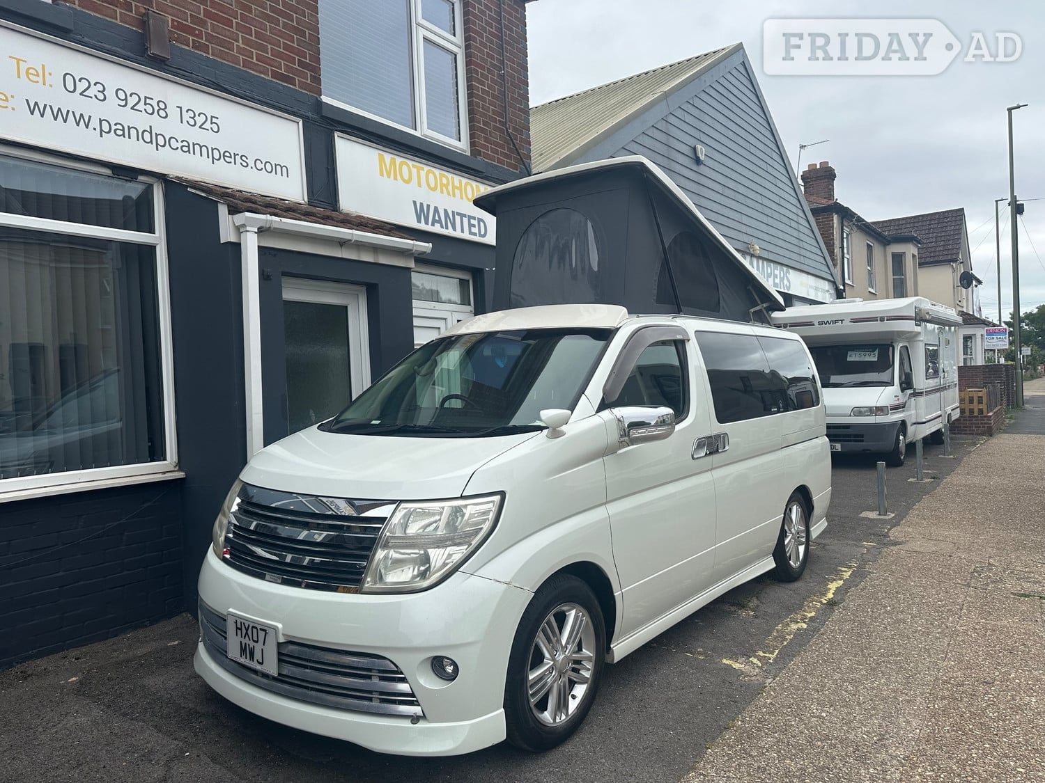 Nissan Elgrand 2007 in Gosport