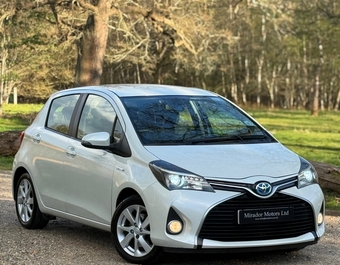 Toyota Yaris 2015