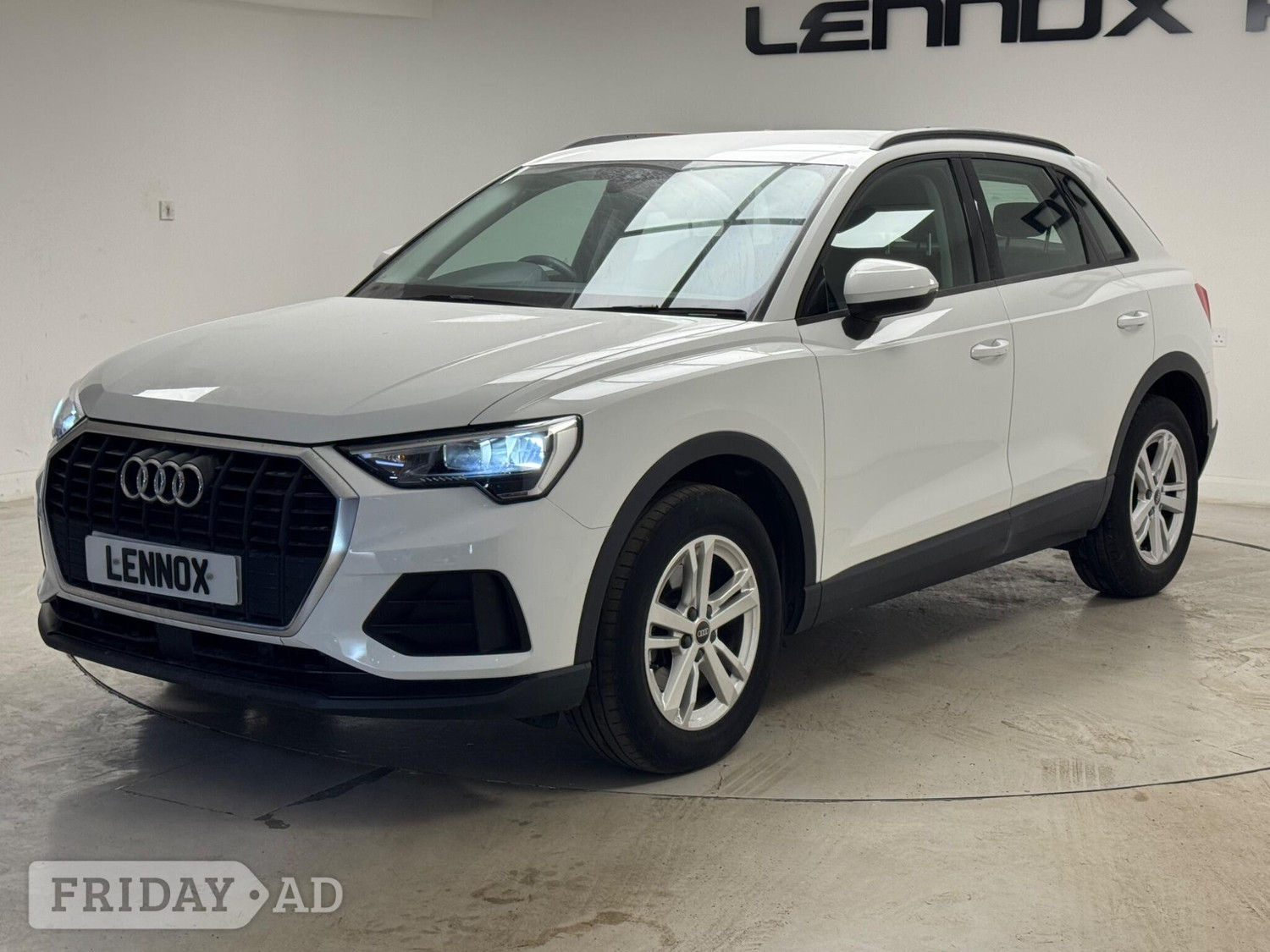 [ berth ]Audi Q3