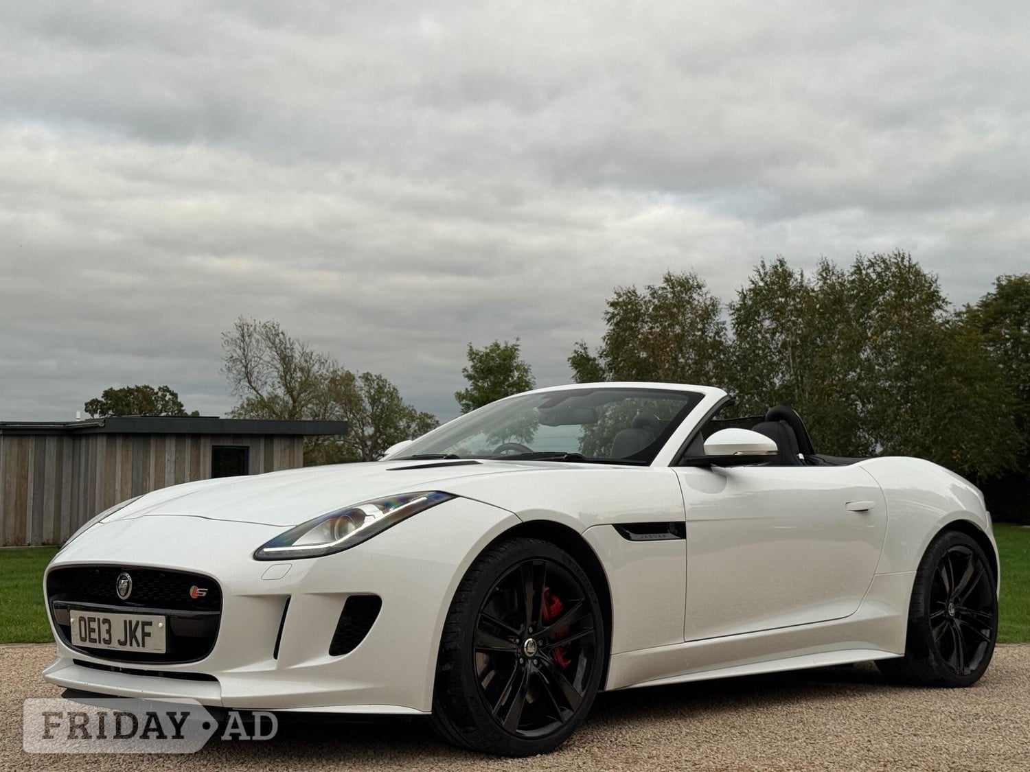 Jaguar F-Type 2013 in Wigston