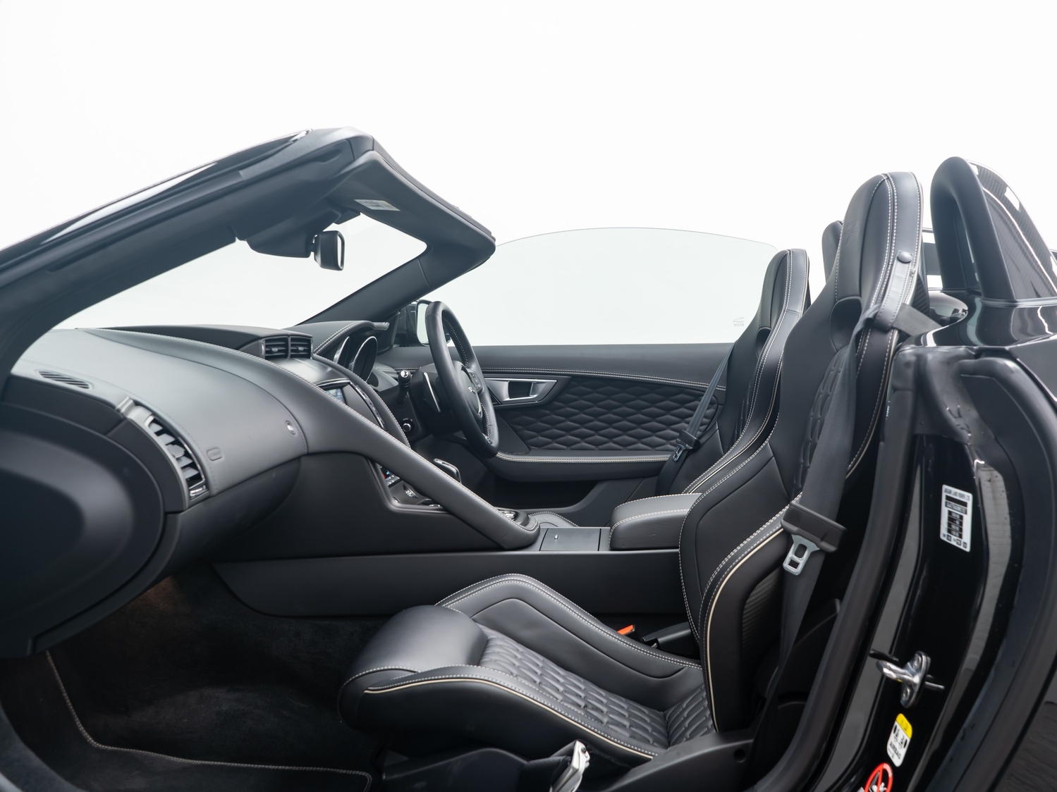 Jaguar F-Type 2015 - Cars