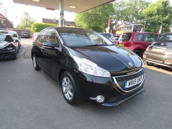 Peugeot 208 2015