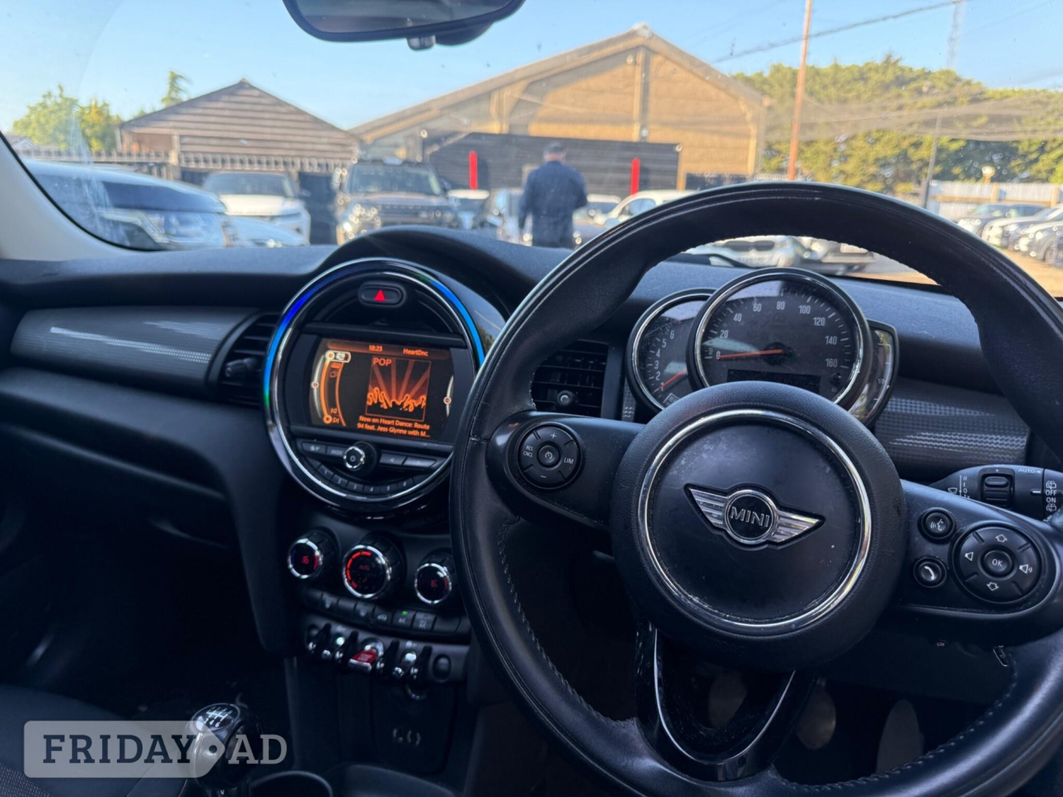 Mini Hatch 2017 - Cars in Addlestone