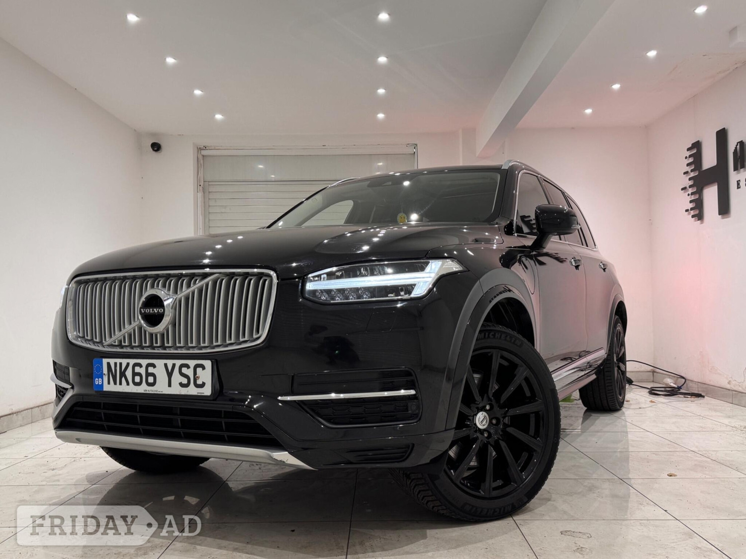 Volvo XC90 2016 - Cars in Hounslow