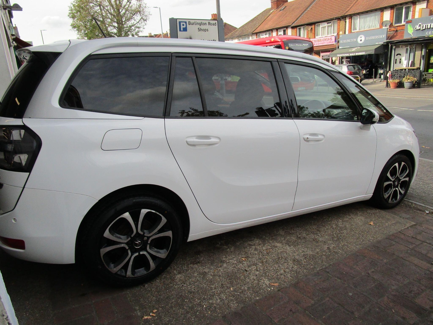 Citroen Grand C4 SpaceTourer 2019 - Cars in Kingston Upon Thames