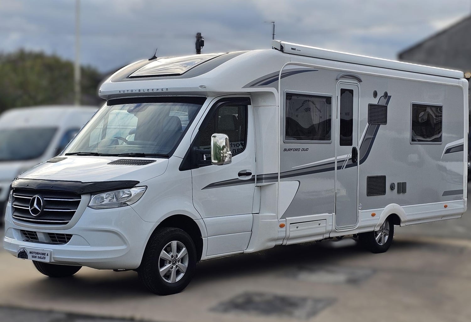 [4 berth ]Auto-Sleepers Burford Duo Mercedes Sprinter AUTOMATIC Luxury 4 Berth Motorhome