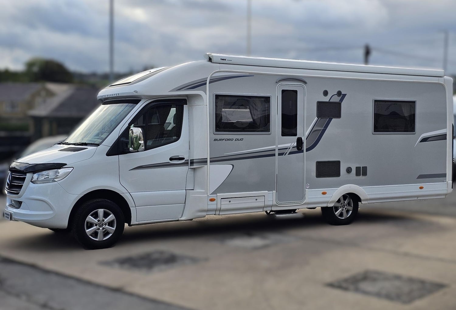 Auto-Sleepers Burford Duo Mercedes Sprinter AUTOMATIC Luxury 4 Berth Motorhome 2021 for sale - Motorhomes & Caravans in Halifax