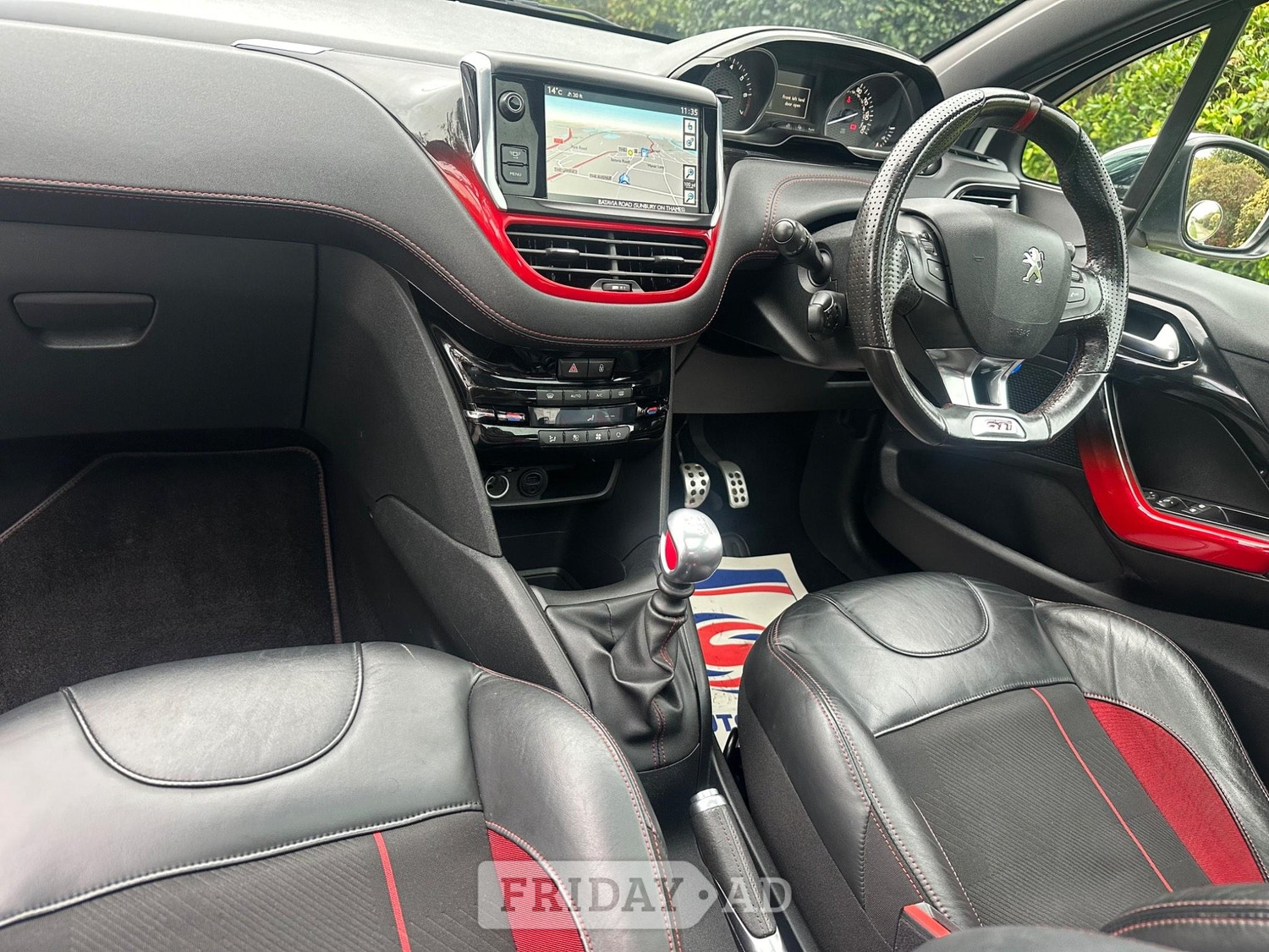Peugeot 208 2014 - Cars in Sunbury-On-Thames
