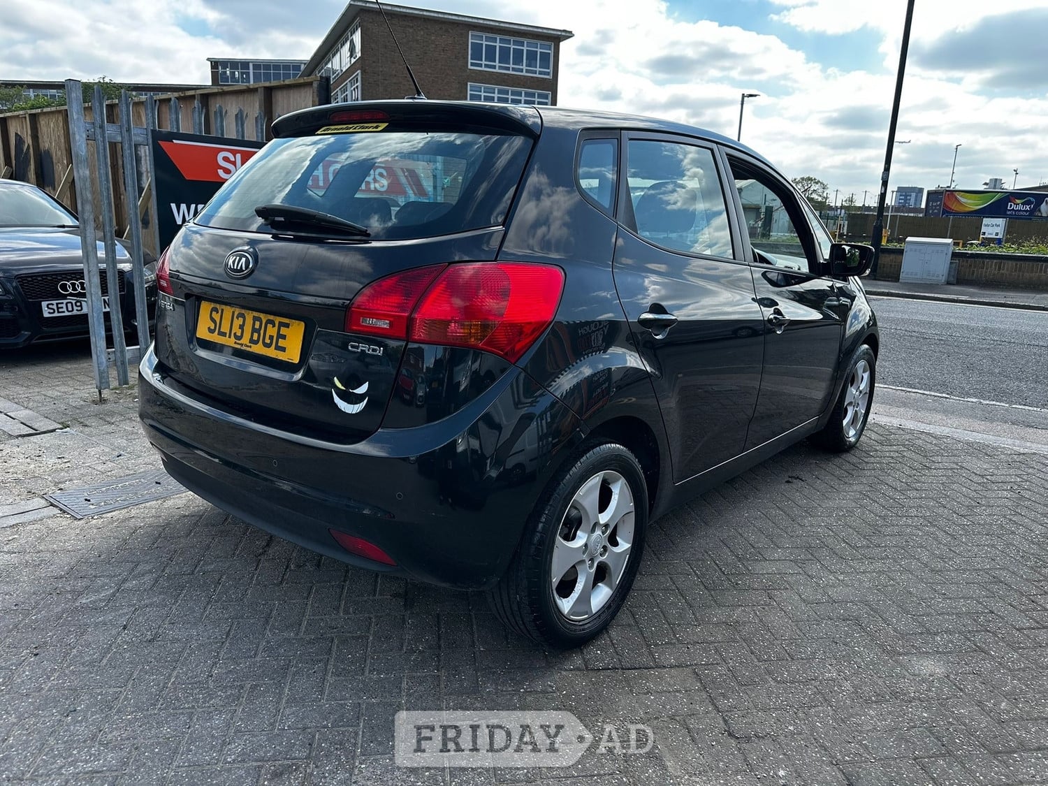 Kia Venga 2013 - Cars in Slough