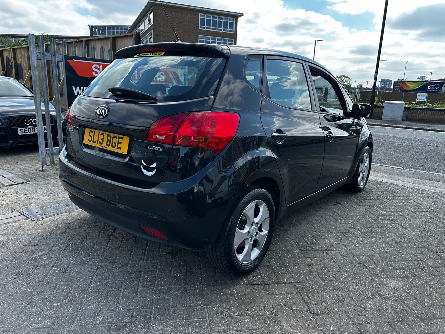 Kia Venga 2013 - Cars in Slough