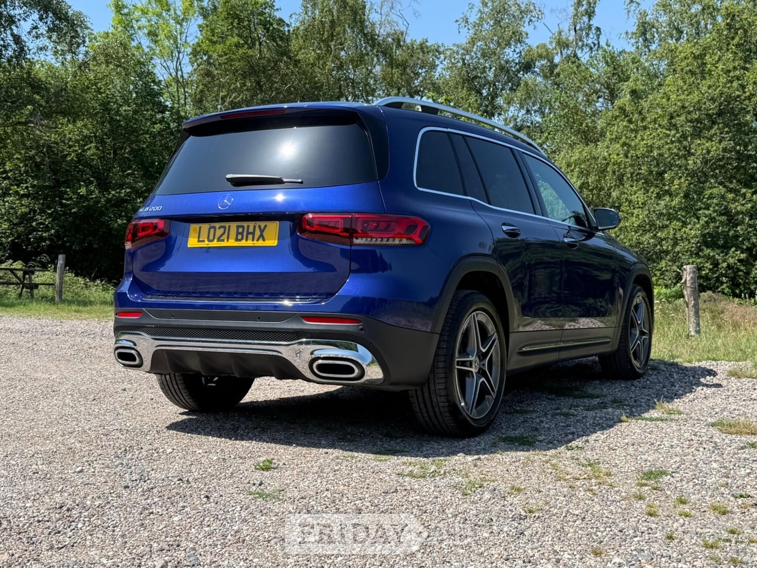 [ berth ]Mercedes-Benz GLB