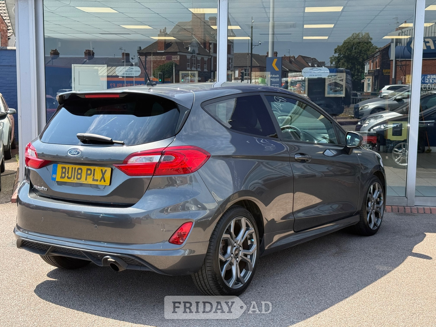 [ berth ]Ford Fiesta