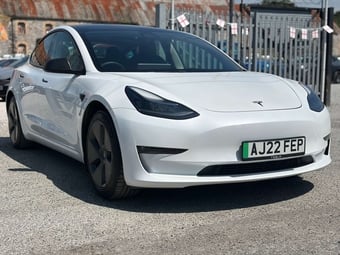 Tesla Model 3 2022