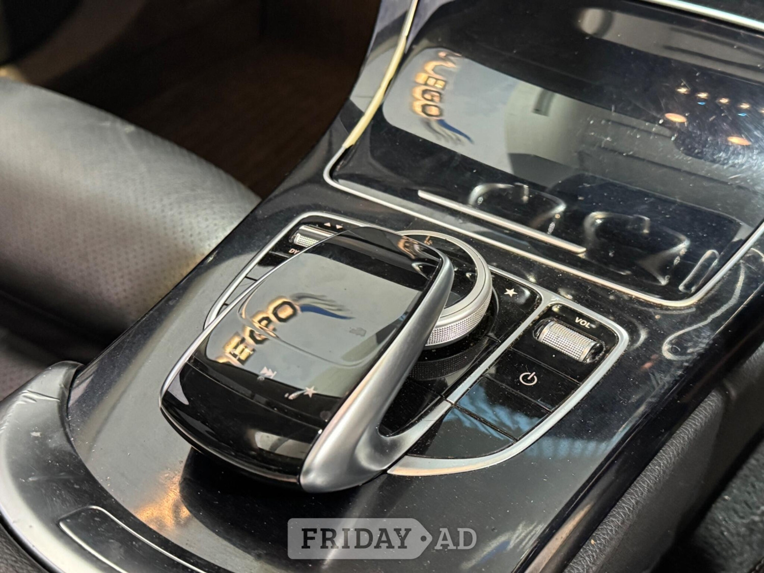 [ berth ]Mercedes-Benz C Class