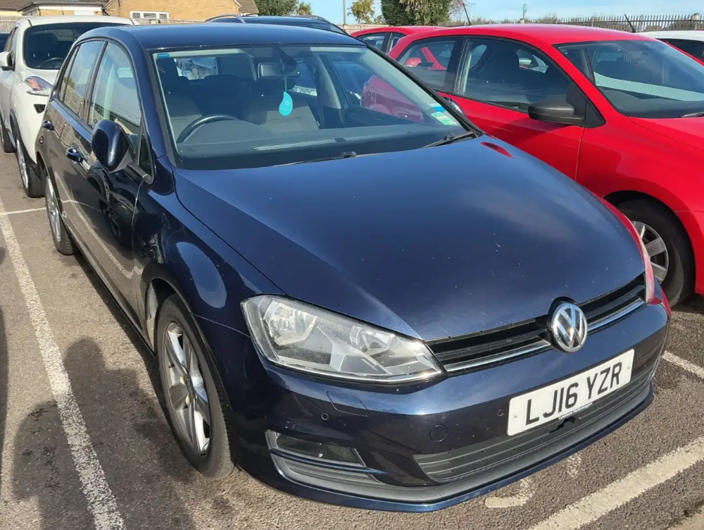 Volkswagen Golf 2016 in Harrow