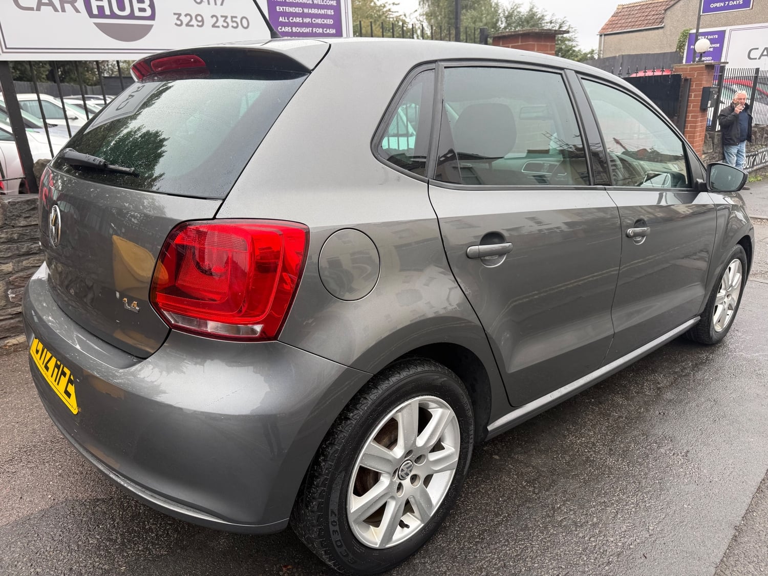 Volkswagen Polo 2012 - Cars