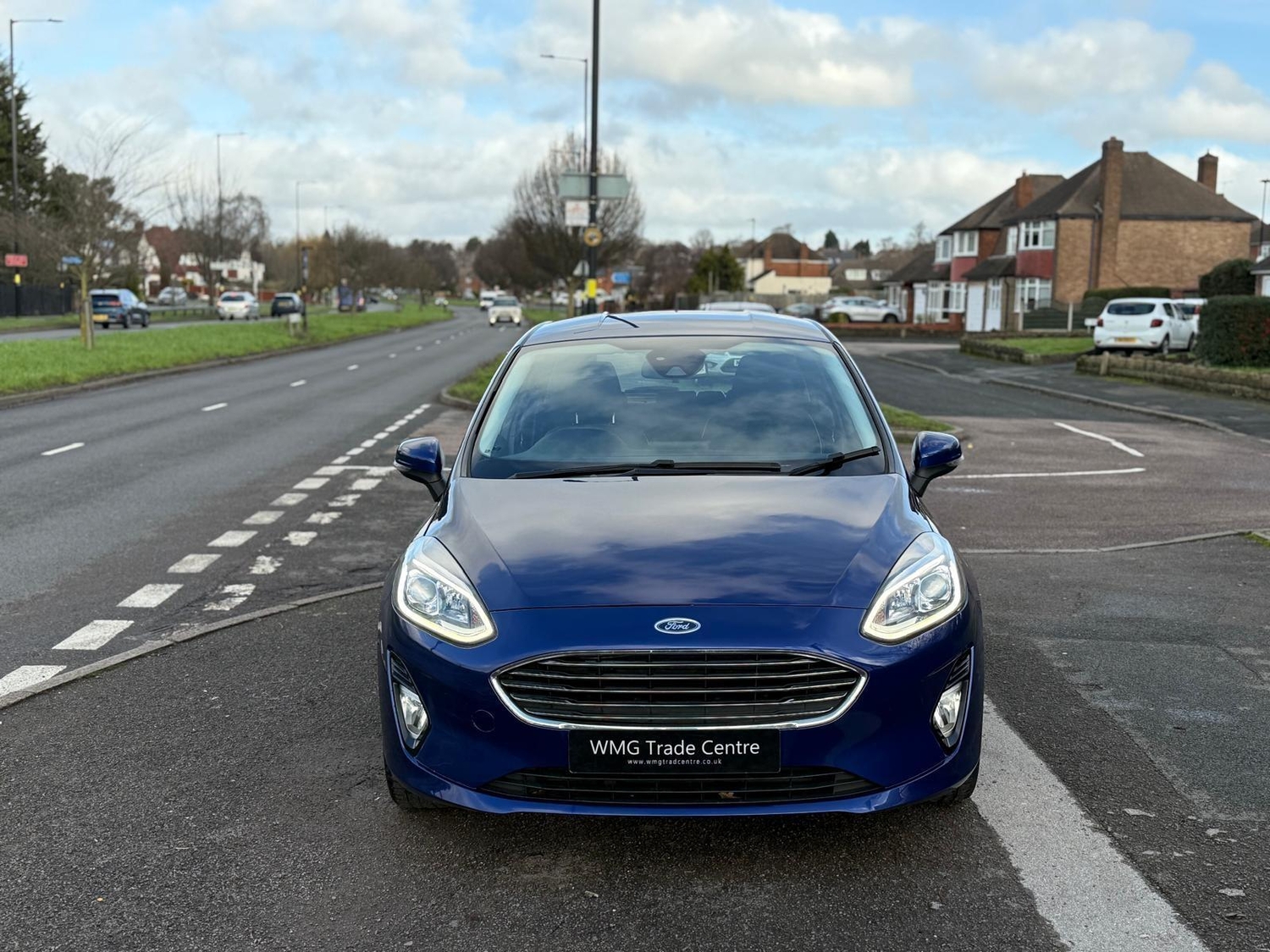 [ berth ]Ford Fiesta