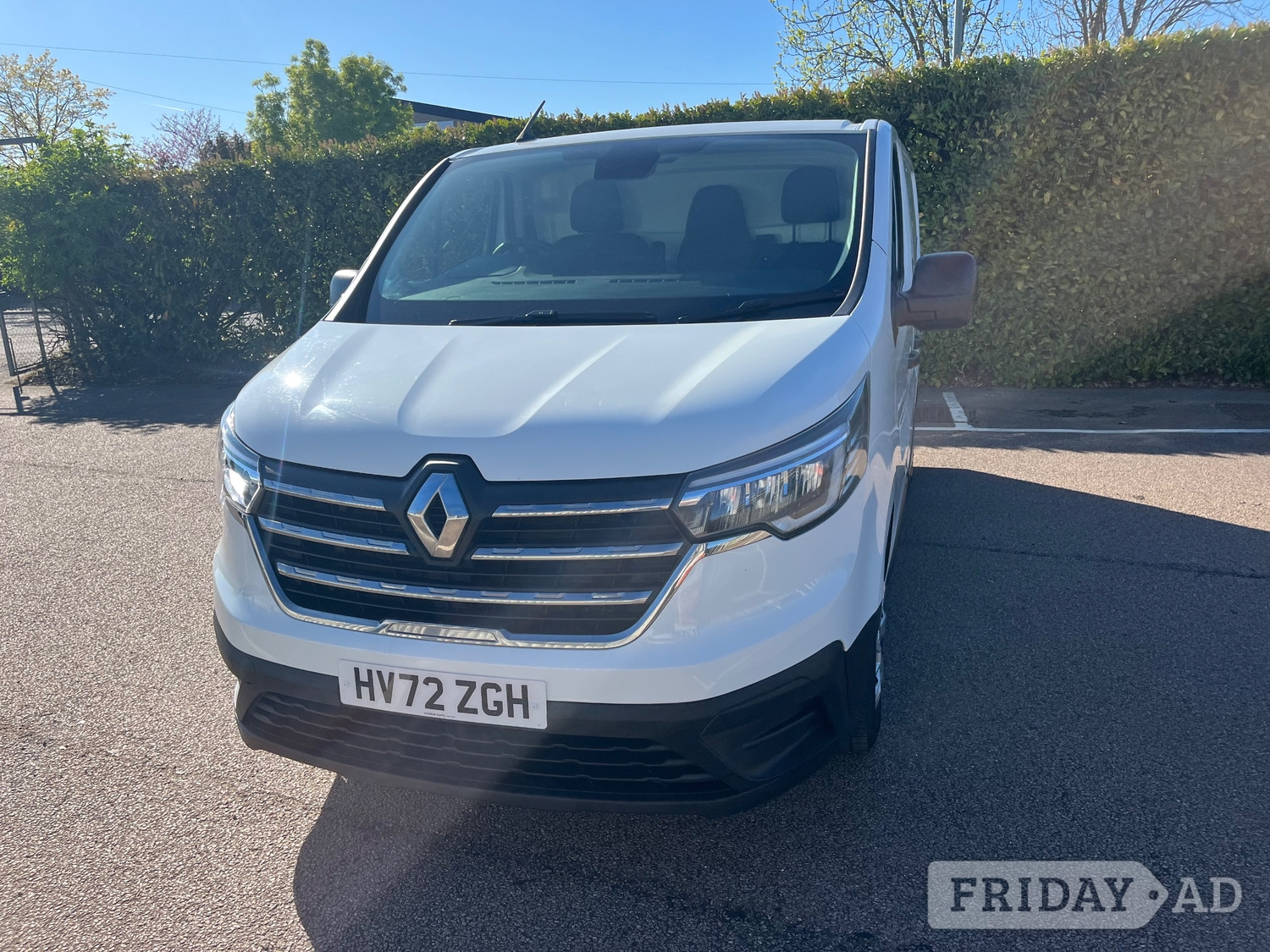 Renault Trafic 2023 - Vans & Commercial Vehicles