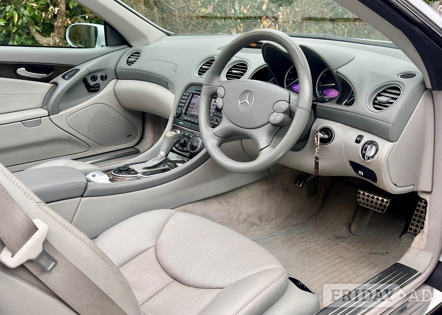 Mercedes-Benz SL 2008 - Cars