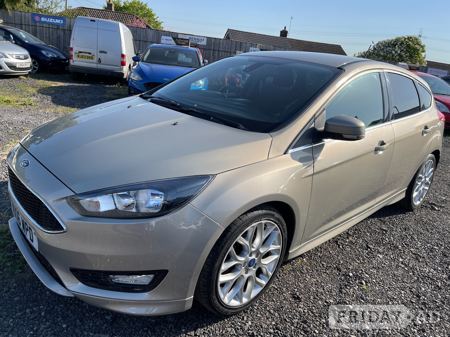 [ berth ]Ford Focus