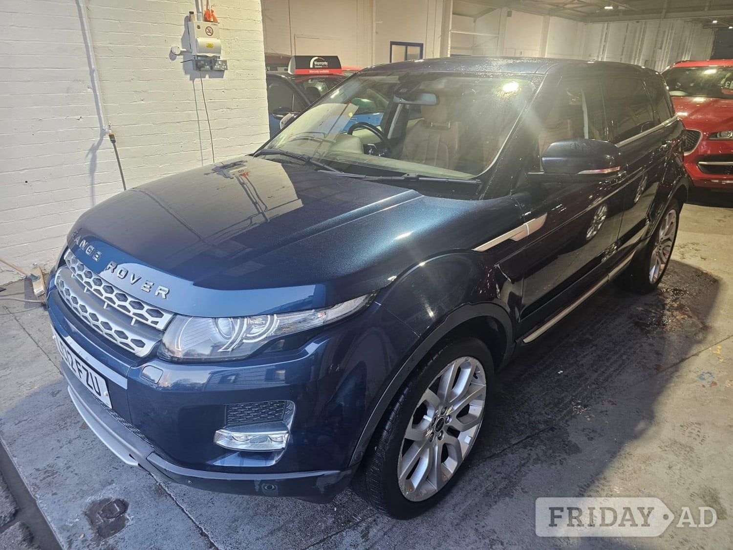 [ berth ]Land Rover Range Rover Evoque