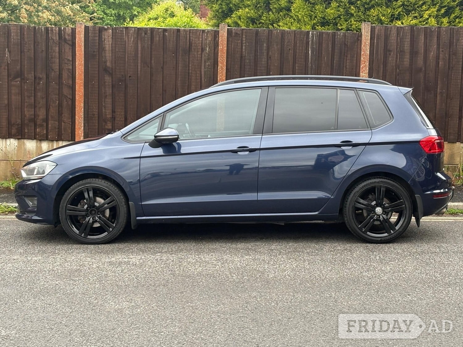 Volkswagen Golf SV 2016 - Cars