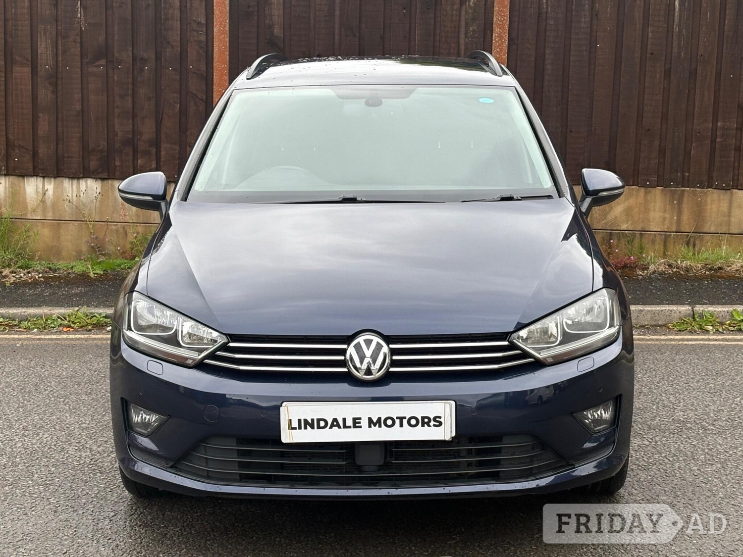 Volkswagen Golf SV Oldham