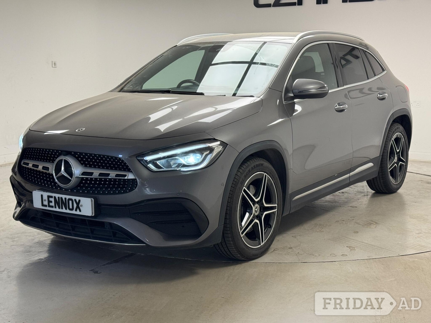 [ berth ]Mercedes-Benz GLA