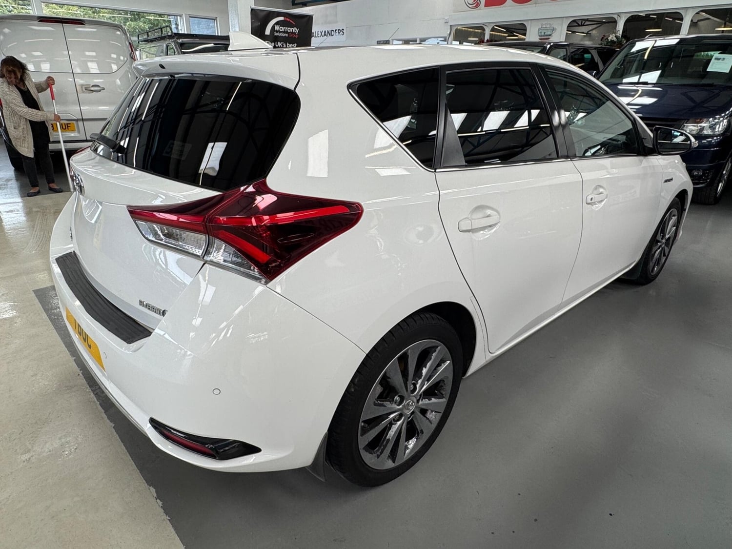 Toyota Auris 2017 - Cars