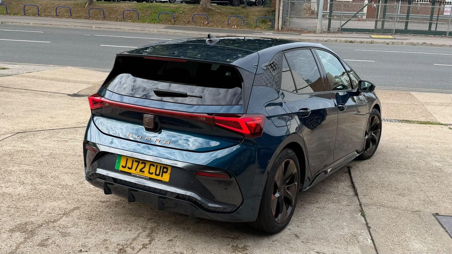 CUPRA Born 2022 - Cars