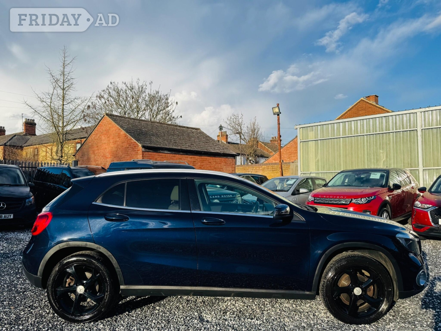 Mercedes-Benz GLA 2017 - Cars