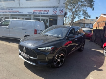 MG HS 2023