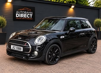 Mini Hatch 2016