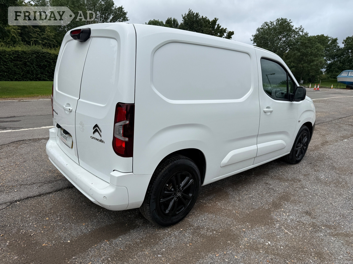 Citroen e-Berlingo 2022 - Vans & Commercial Vehicles in Chertsey
