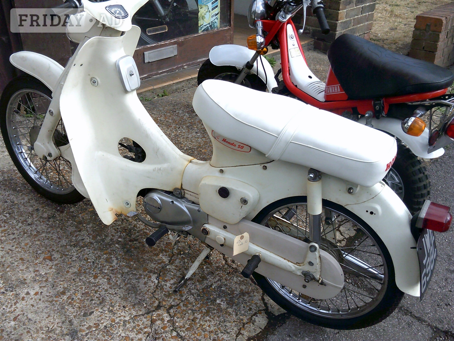 Honda C50 Brighton