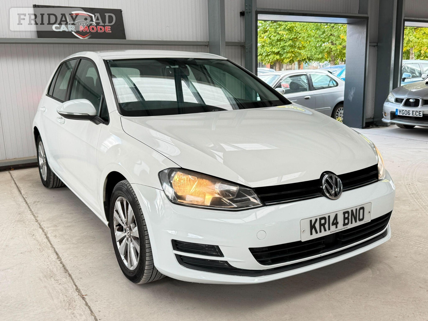 Volkswagen Golf 2014 in Hillingdon