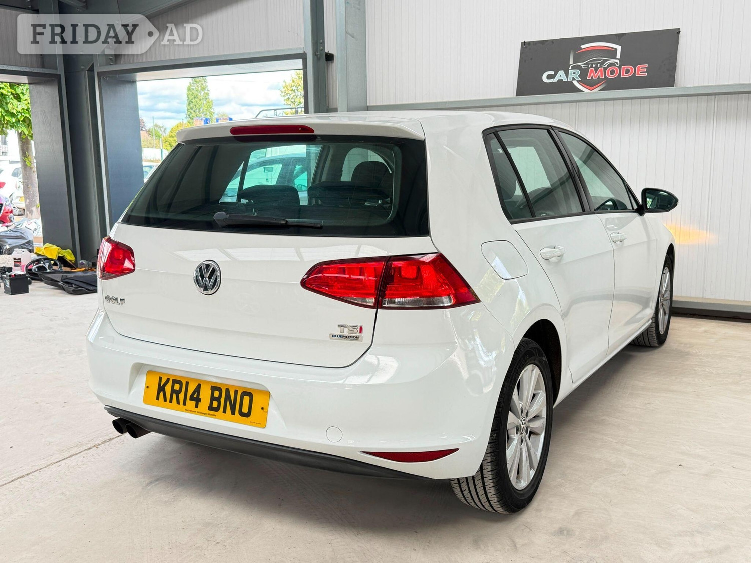 Volkswagen Golf 2014 - Cars in Hillingdon