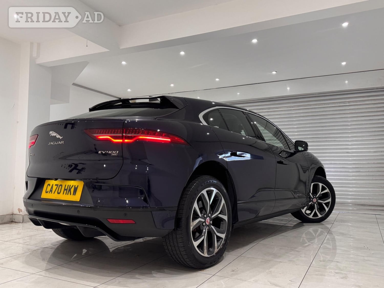 [ berth ]Jaguar I-Pace