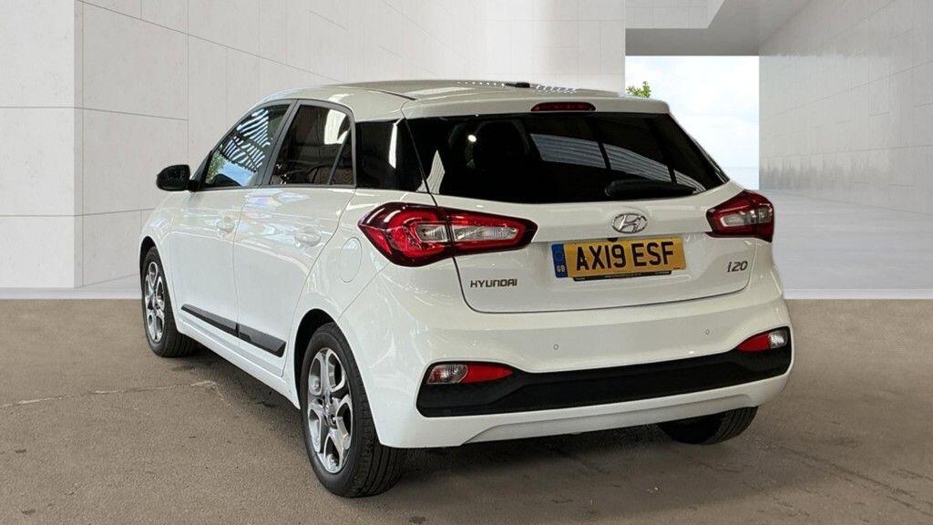 [ berth ]Hyundai i20