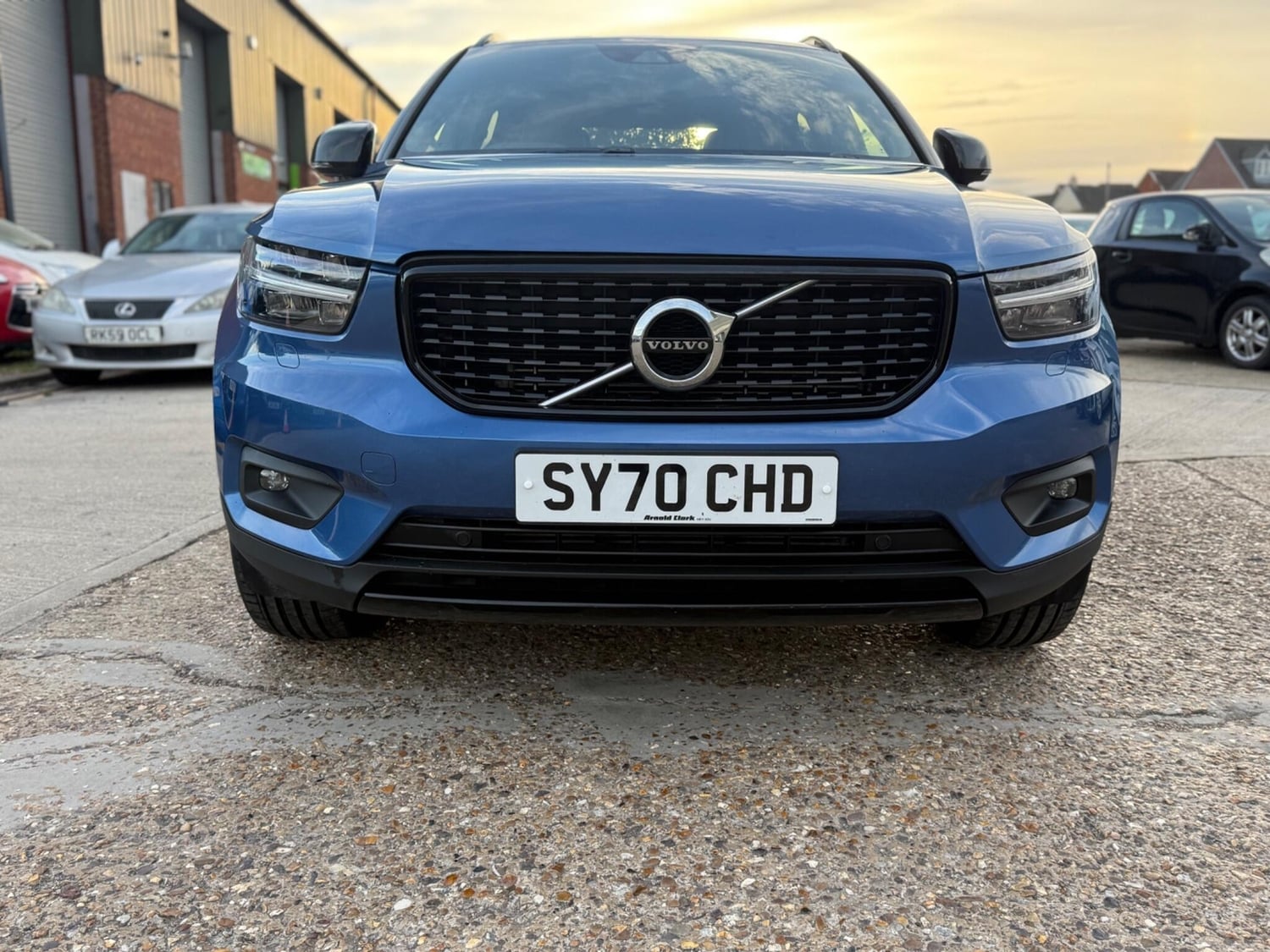 Volvo XC40 2020 - Cars