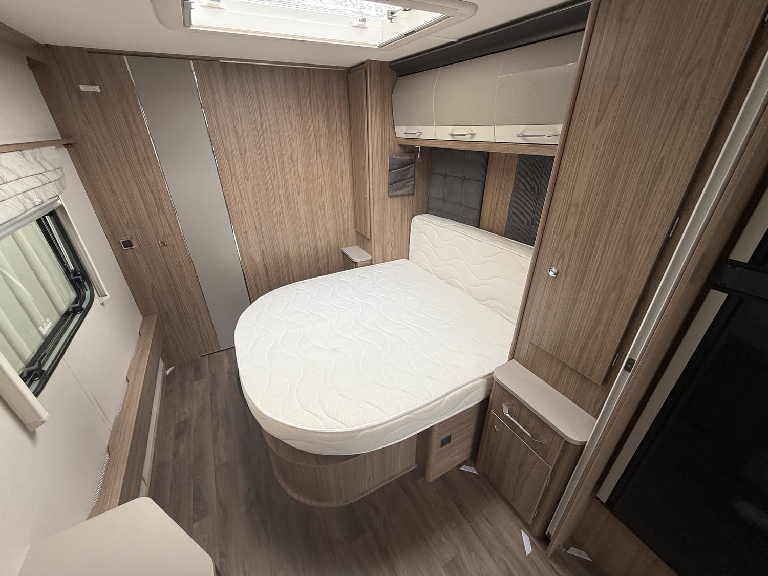 Coachman Laser 675 Nottingham