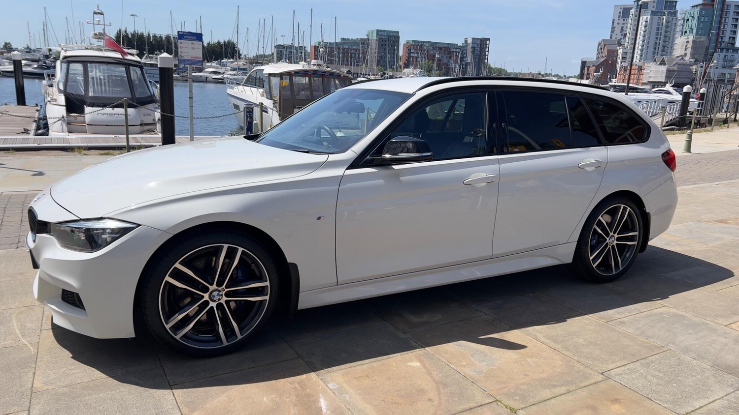 [ berth ]BMW 3 Series