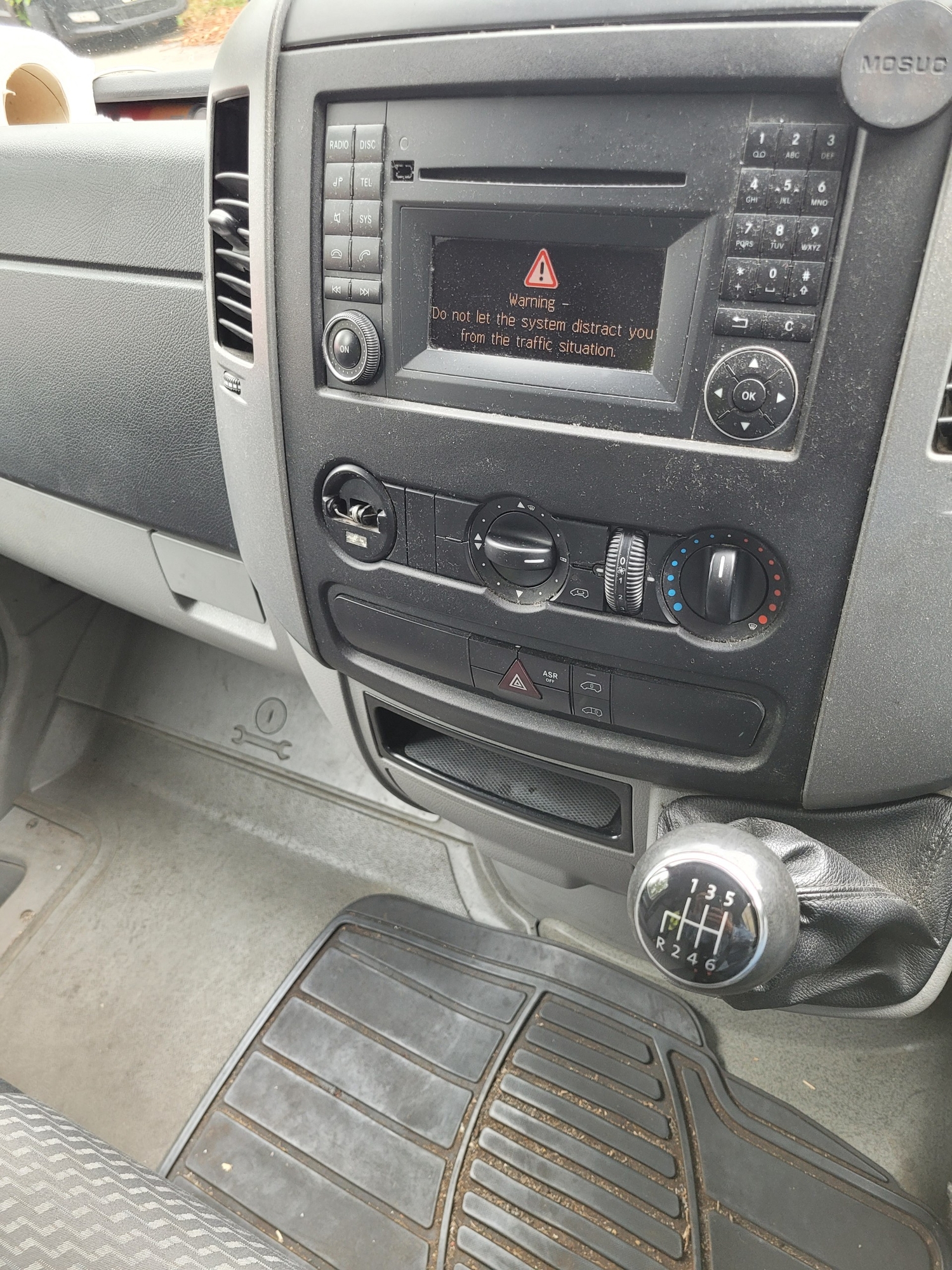 Volkswagen Crafter 2014 - Vans & Commercial Vehicles