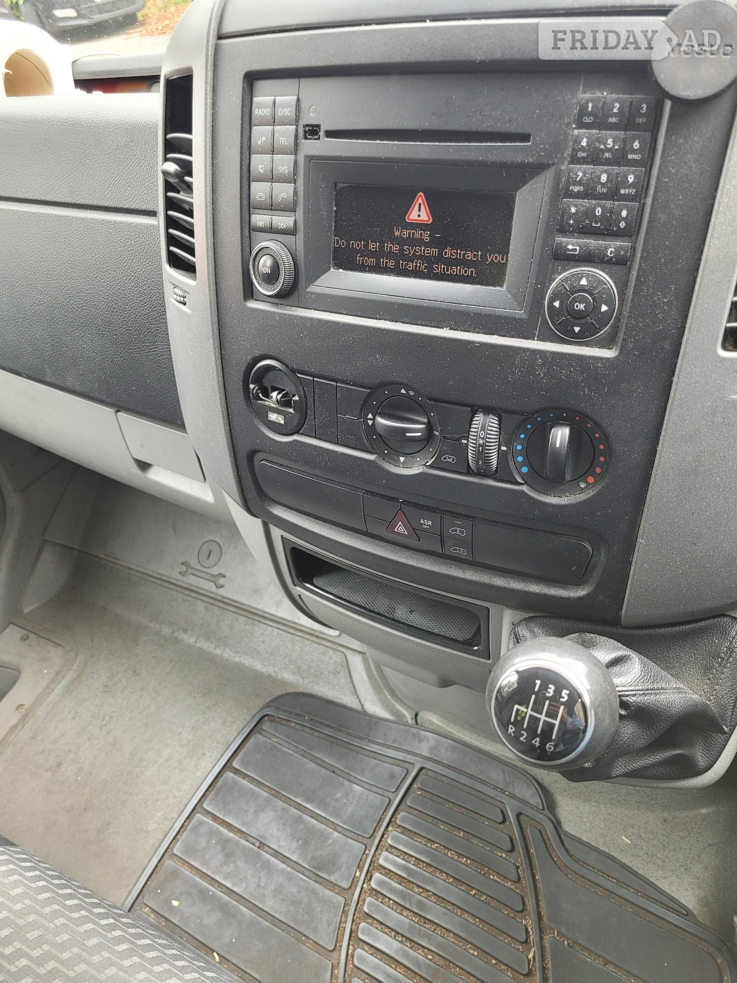 Volkswagen Crafter 2014 - Vans & Commercial Vehicles