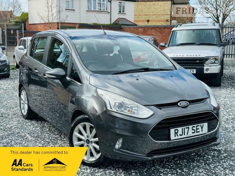 Ford B-MAX 2017 in Bedford
